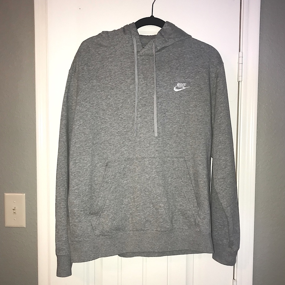 NWOT Grey Nike Sweatshirt